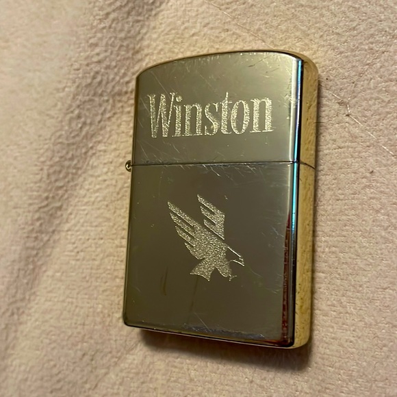 Vintage Winston Advertising Gold Tone Flip Top Firebird - Picture 1 of 5